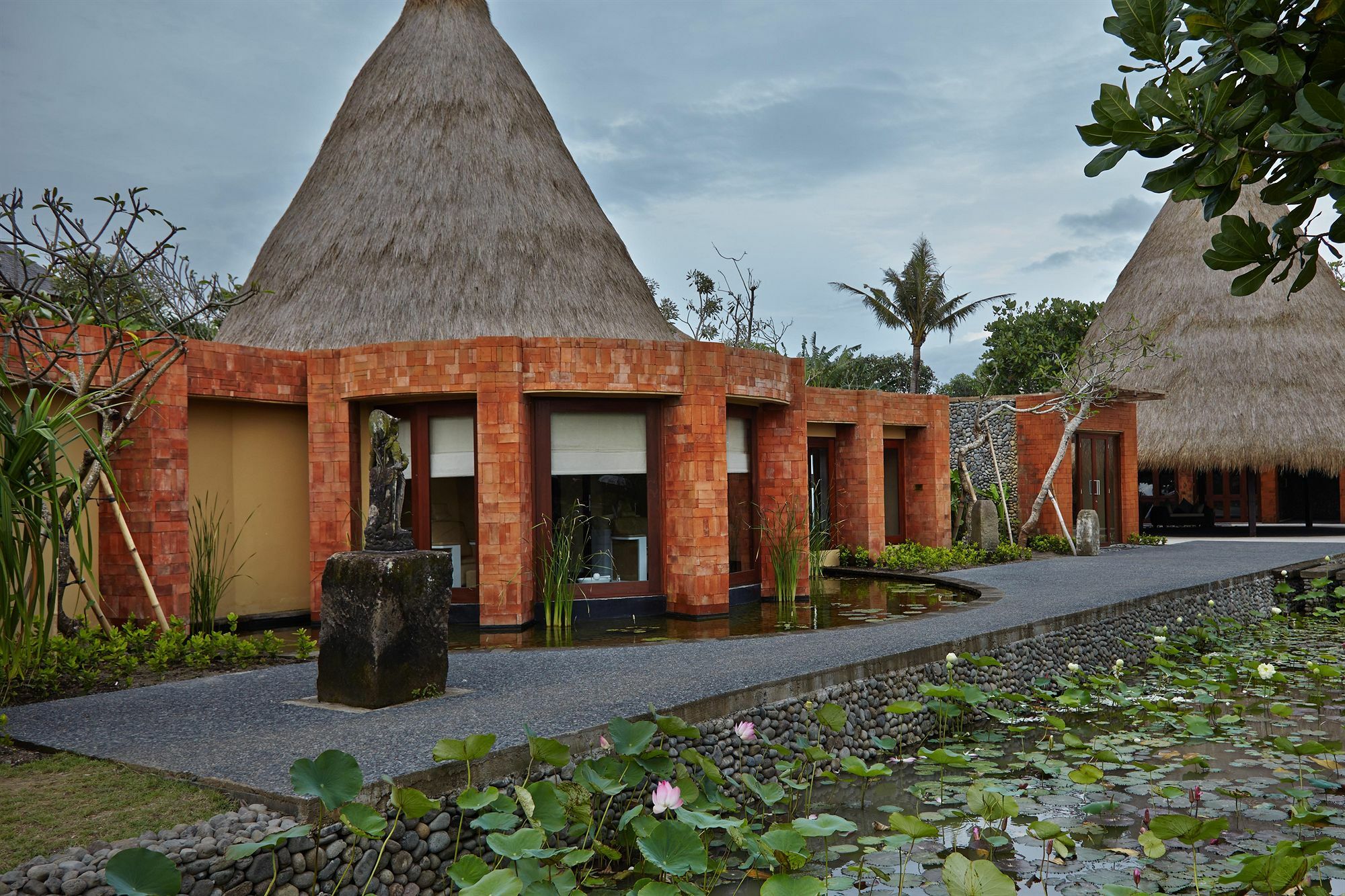 WakaGangga Hotel Tabanan  Bagian luar foto